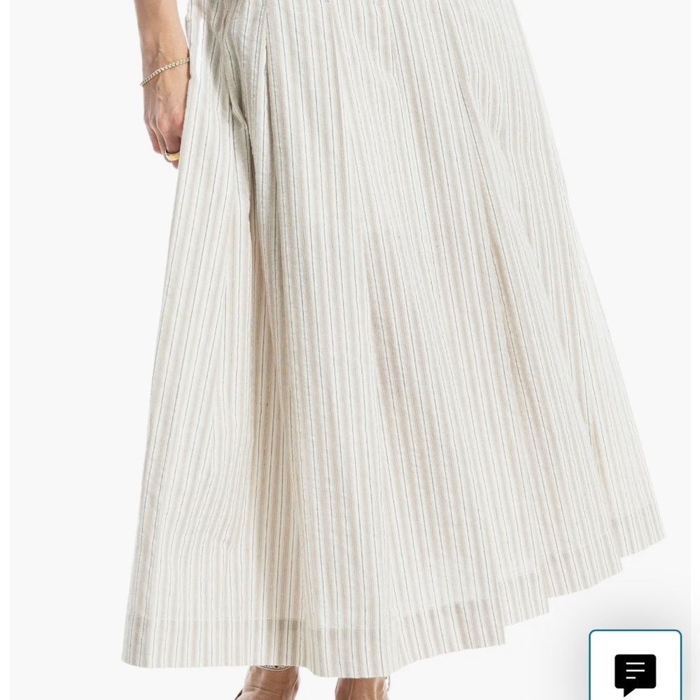 Elegant Cream Striped Maxi Skirt